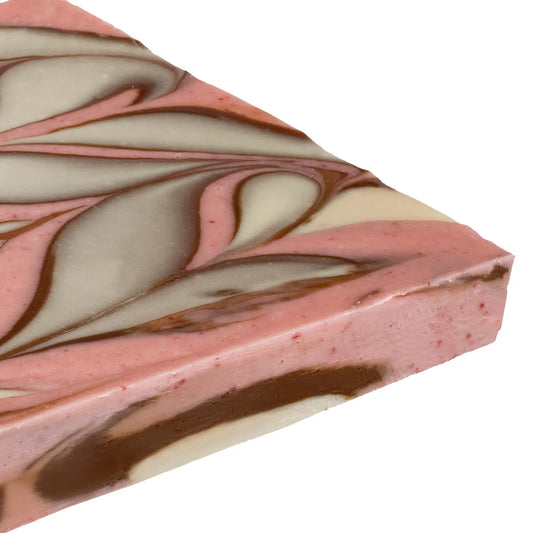 Genesee Candy Land Raspberry Chocolate Dream fudge